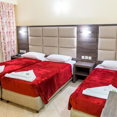 Santa Rosa Hotel & Beach 알렉산드로폴리스 외부 사진