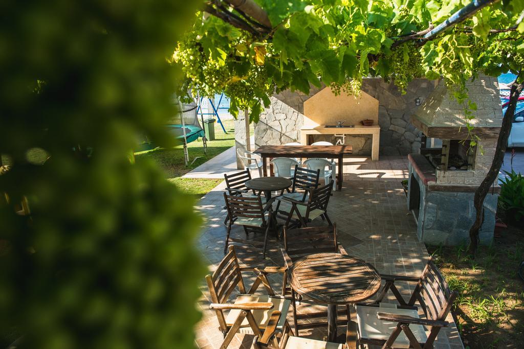 Santa Rosa Hotel & Beach 알렉산드로폴리스 외부 사진